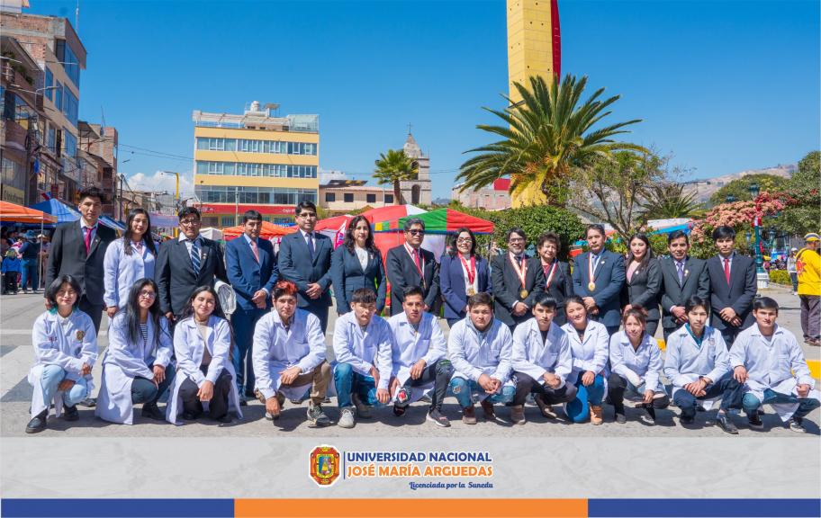 COMUNIDAD UNIVERSITARIA SALUDA AL DISTRITO DE TALAVERA EN EL ANIVERSARIO DE SU FUNDACIÓN